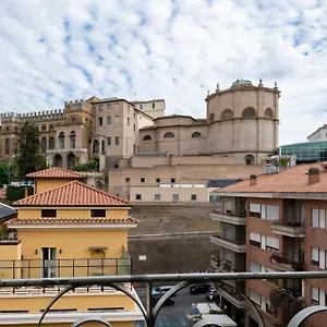 https://sistine-chapel-view-rooms-self-check-in-from-3-pm-to-10-pm.it-romehotels.com