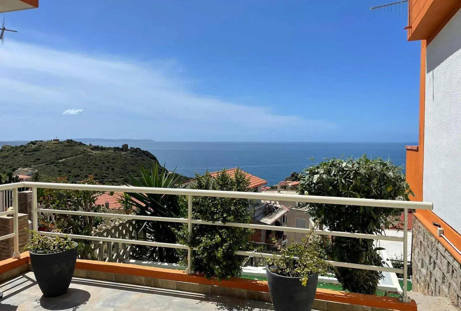 Guest House Bellavista Nebida